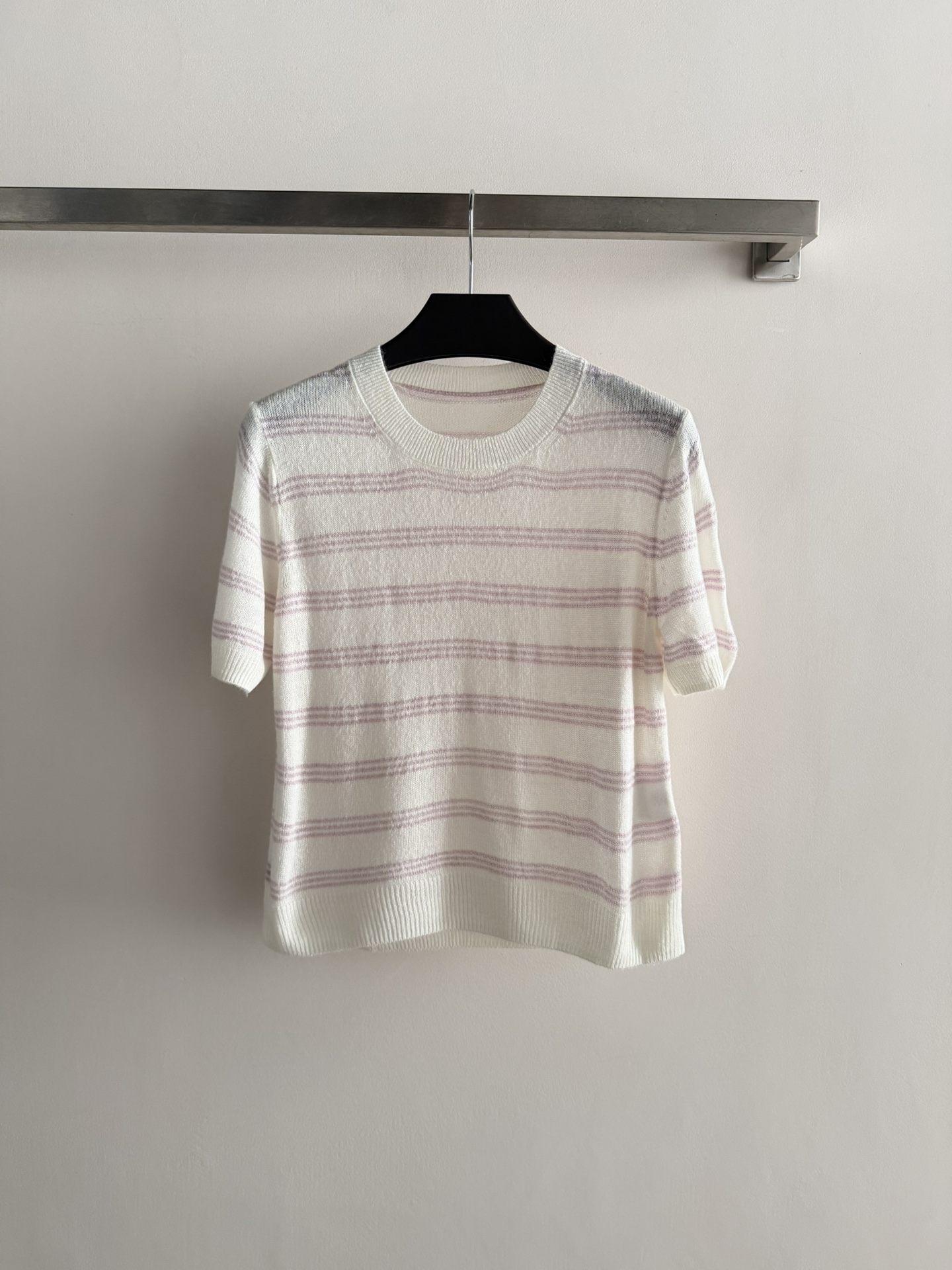 Women's short sleeves